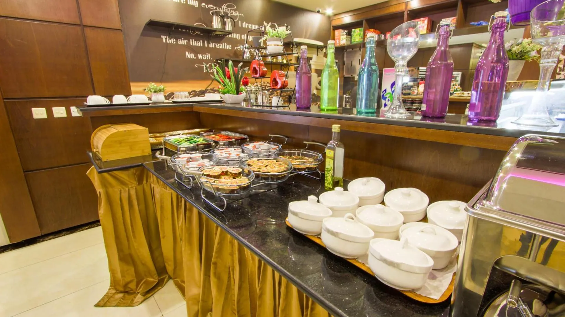 Swat Hotel Apartments Dammam 2*,