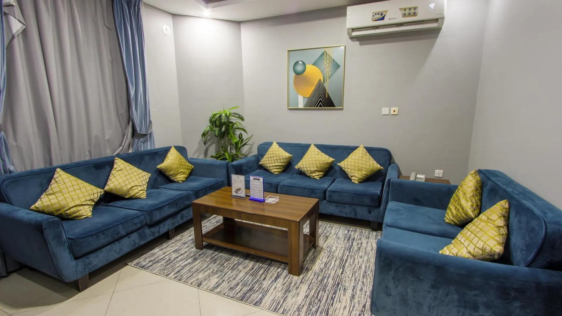 Swat Hotel Apartments Dammam Aparthotel